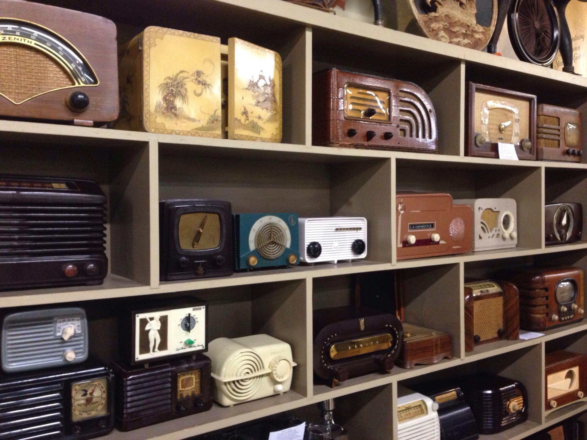 VINTAGE RADIO AND COMMUNICATIONS MUSEUM OF CONNECTICUT (Windsor): Ce Qu ...