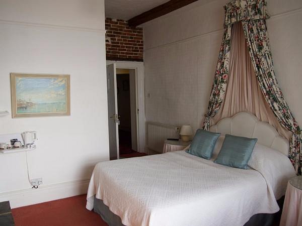 Ye Olde White Harte Hotel Rooms Pictures And Reviews Tripadvisor 4869