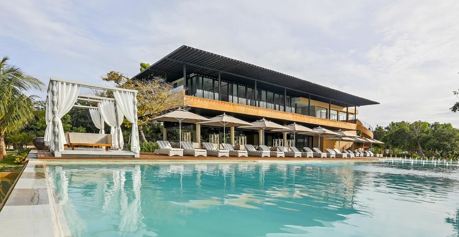 Infinity Pool