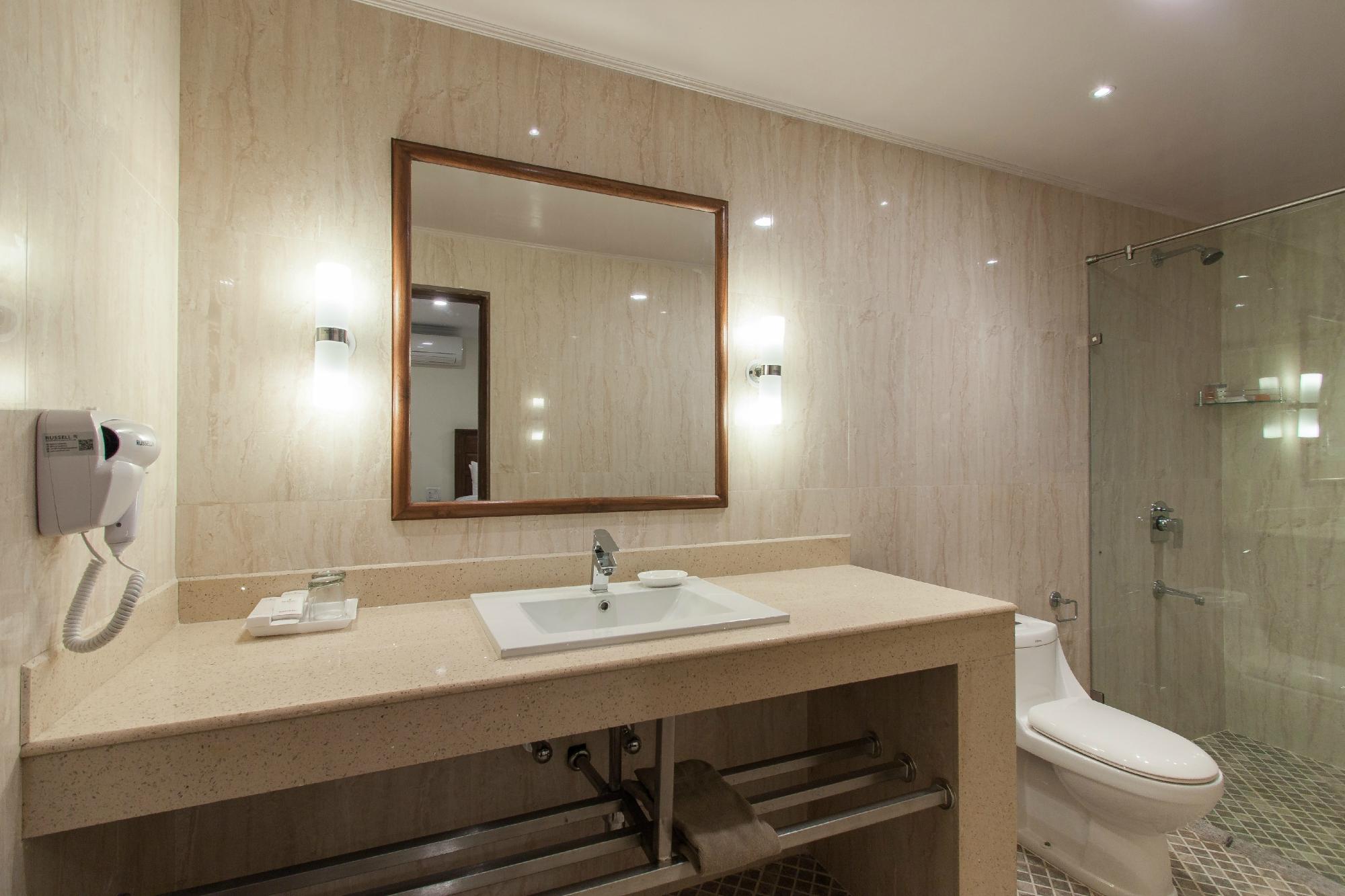 Hotel photo 10 of Seashell Suites and Villas.