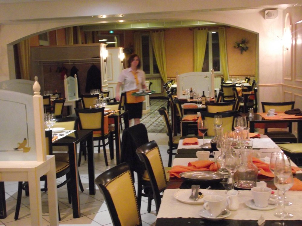 Hotel Le Vieux Porche Seyches Restaurant Reviews Photos Phone Number Tripadvisor