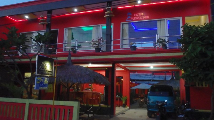 front of puri karimun