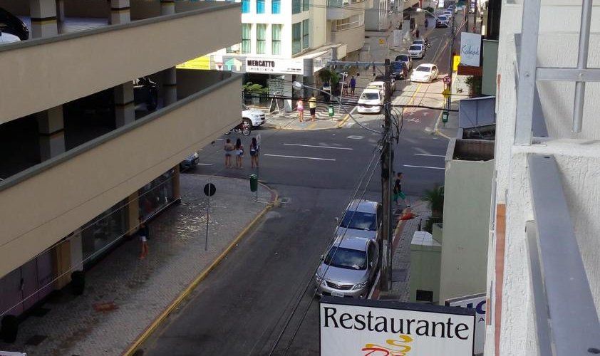 HOTEL MEIA PRAIA