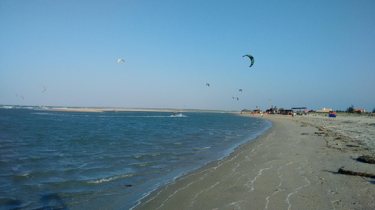 A Praia de Macapa é mais um lugarzinho secreto localizado no