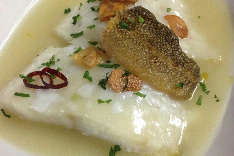 Bacalao al pil pil