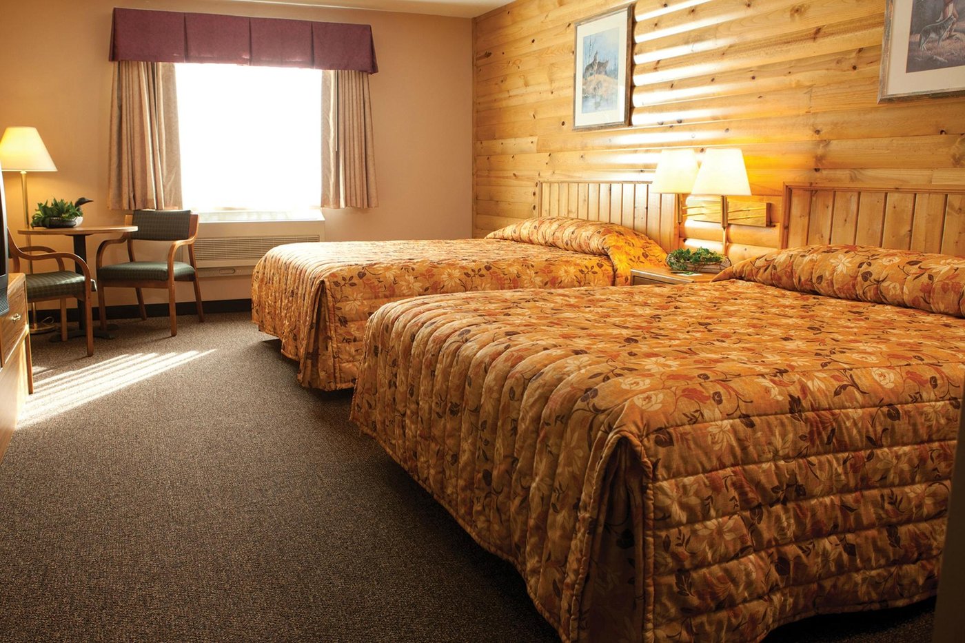 LAKE OF THE TORCHES RESORT CASINO desde 2,921 (Lac du Flambeau, WI