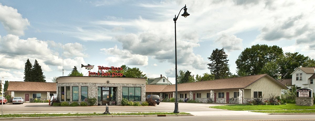 RIVER ROCK INN & BAIT SHOP - Updated April 2024 - 1200 Lake Shore Dr W,  Ashland, Wisconsin - Hotels - Phone Number - Yelp