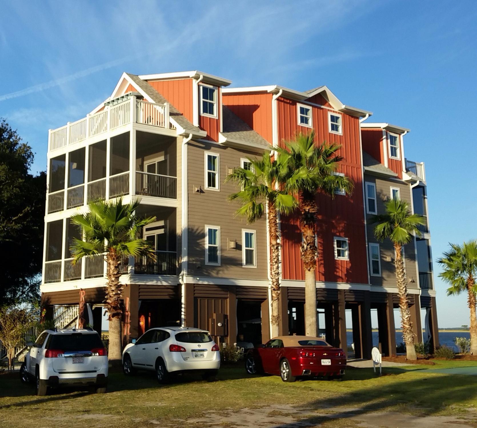 REGATTA INN $178 ($̶2̶3̶3̶) - Updated 2021 Prices & B&B Reviews - Folly ...