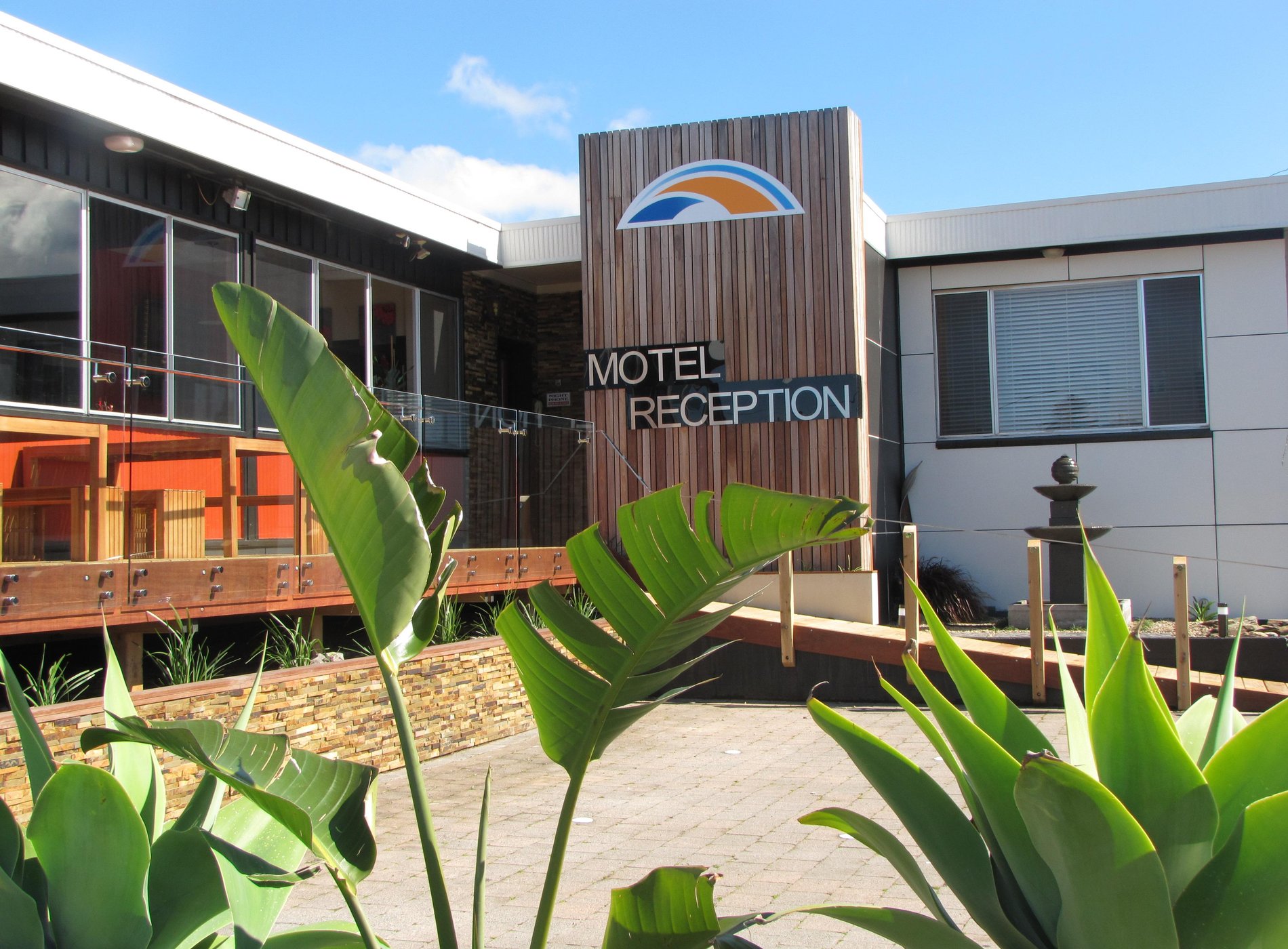 Top of the Town Motel by null