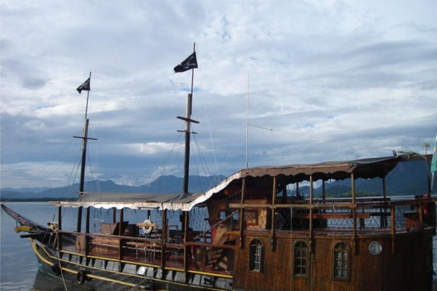 Barco Pirata image