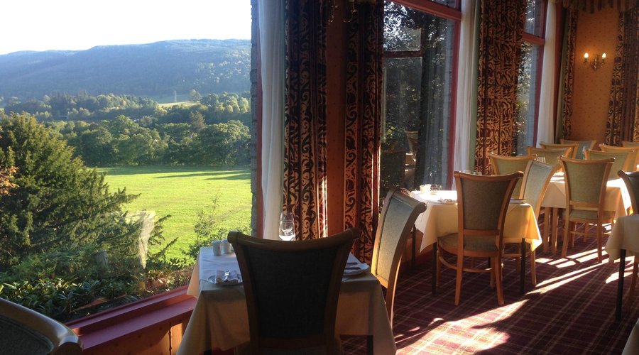Tummel View dining