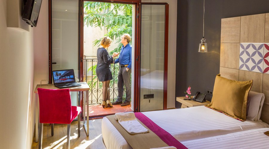 Habitación doble con balcón