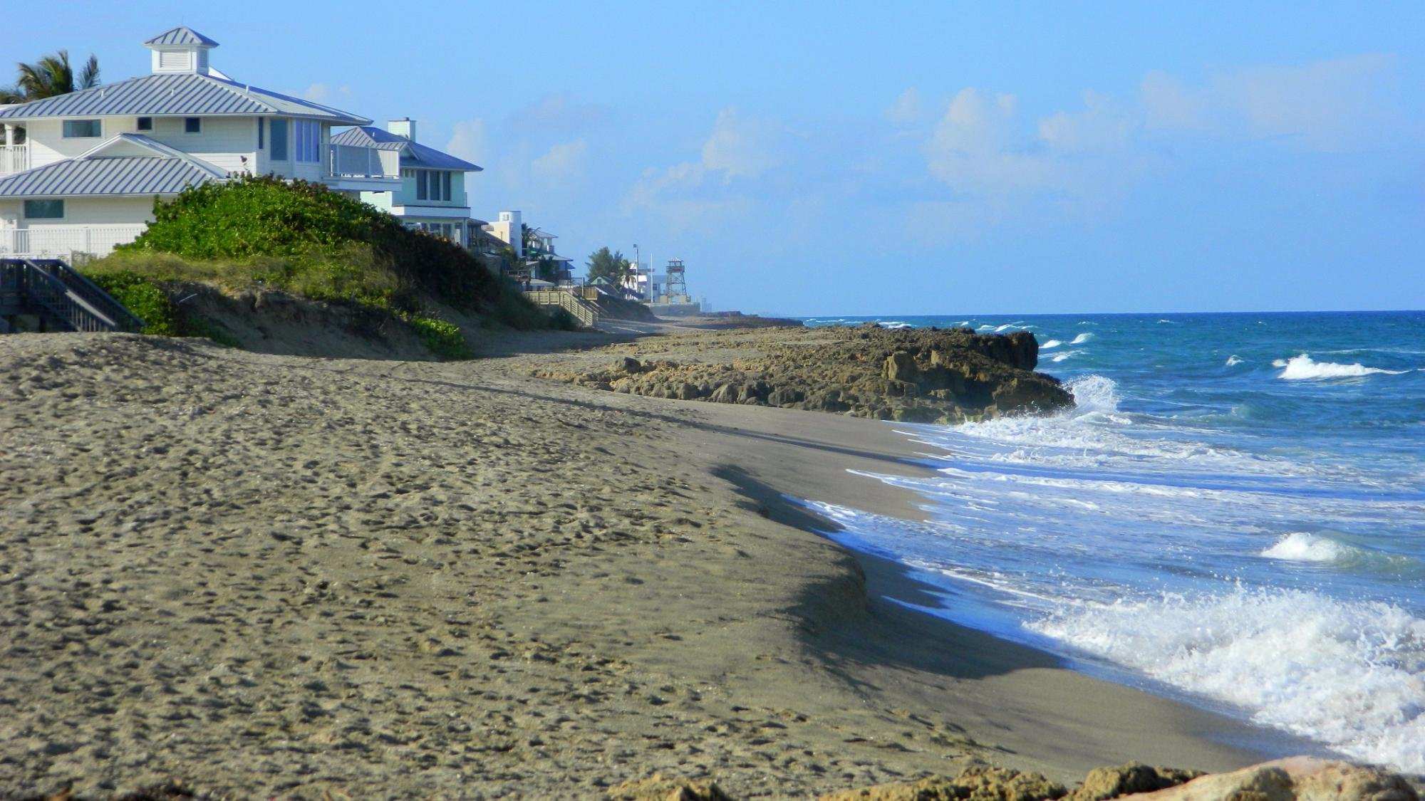 bathtub beach low tide