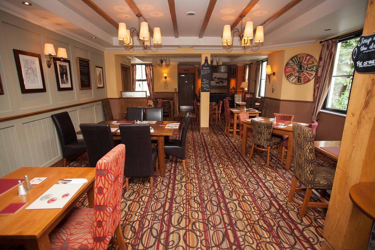 THE LAMB AND FLAG, Glynneath Restaurant Reviews, Photos & Phone