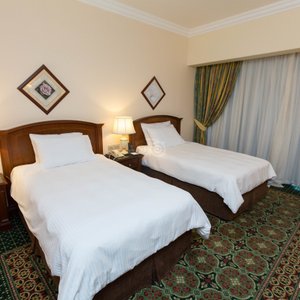 The Standard Twin Room at the Helnan Palestine Hotel