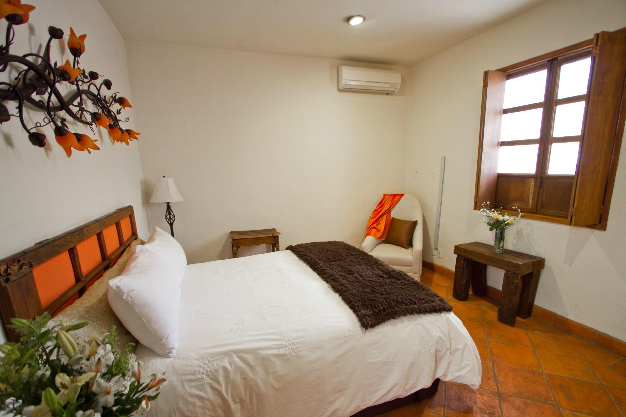 La Casa Del Naranjo by null