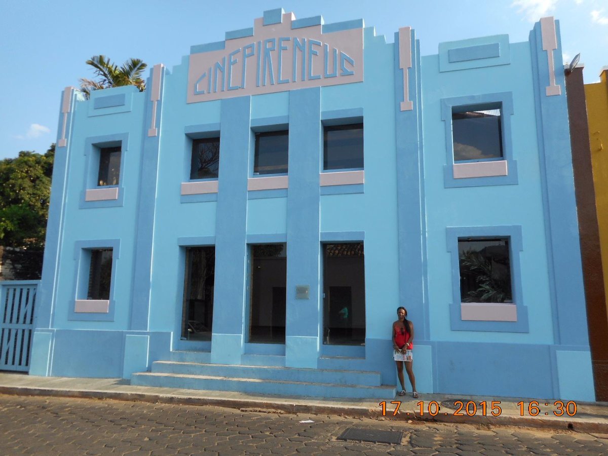 File:Antigo Jardim Cinema, zona do monumental salão de jogos, na