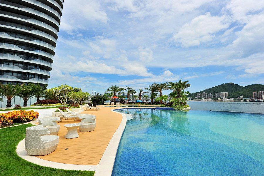 Jw marriott sanya. Феникс Исланд Резорт Санья. Phoenix Island Resort Sanya. Phoenix Island Resort Sanya 5 Санья. Phoenix Island Resort Sanya 5*.