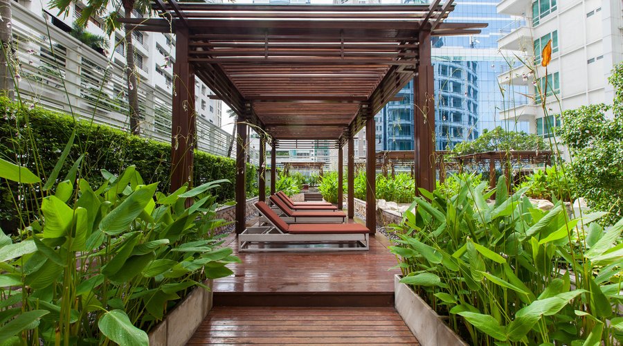 Garden at the Anantara Baan Rajprasong Serviced Suites