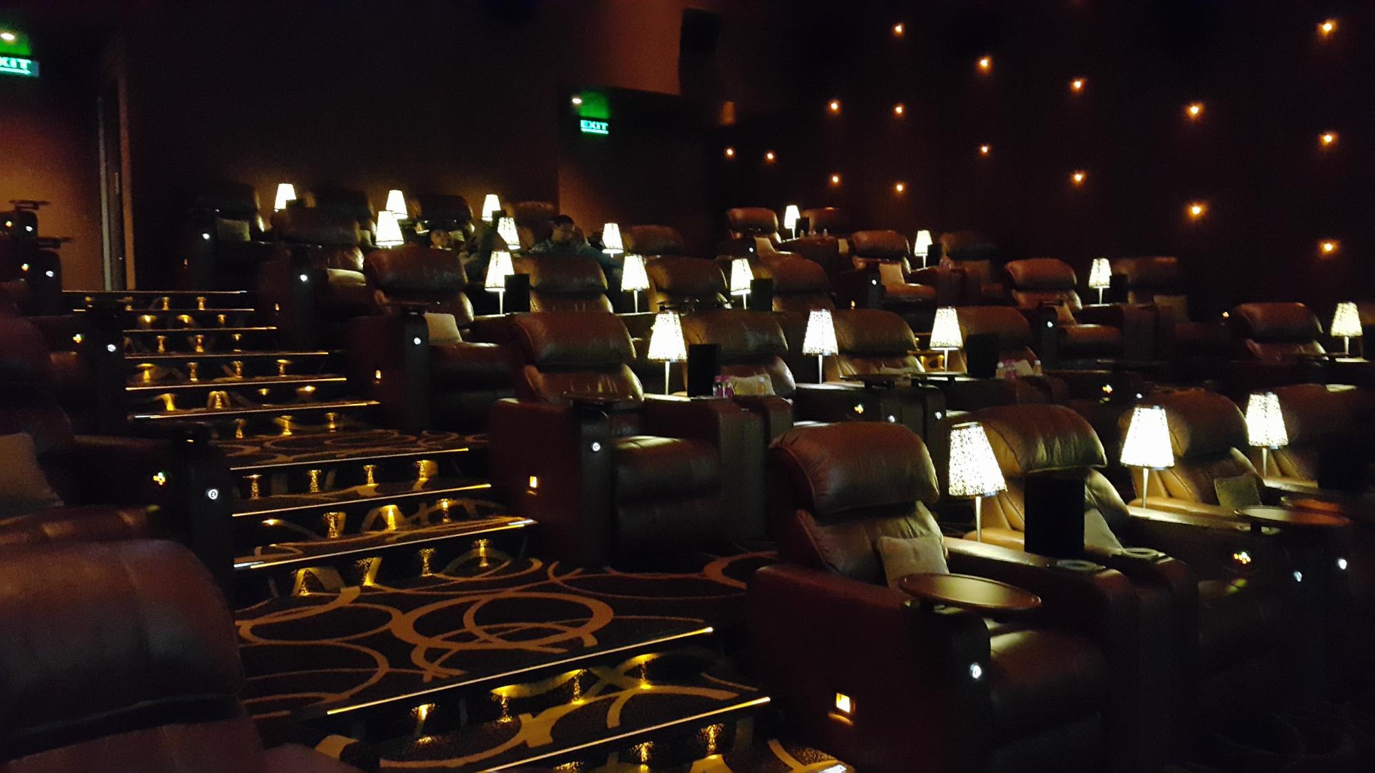 recliner seats in pvr