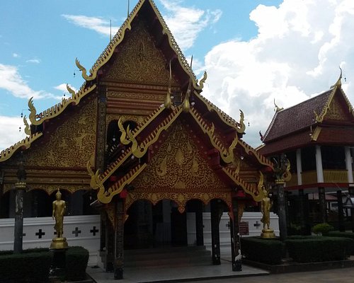 phrae thailand tourist attractions