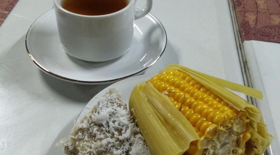 Bajigur dan Jagung Rebus malam hari