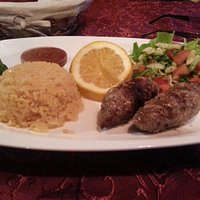 Обед с солянкой, люля кебабом и пивом за 14,5 евро. Очень вкусно!