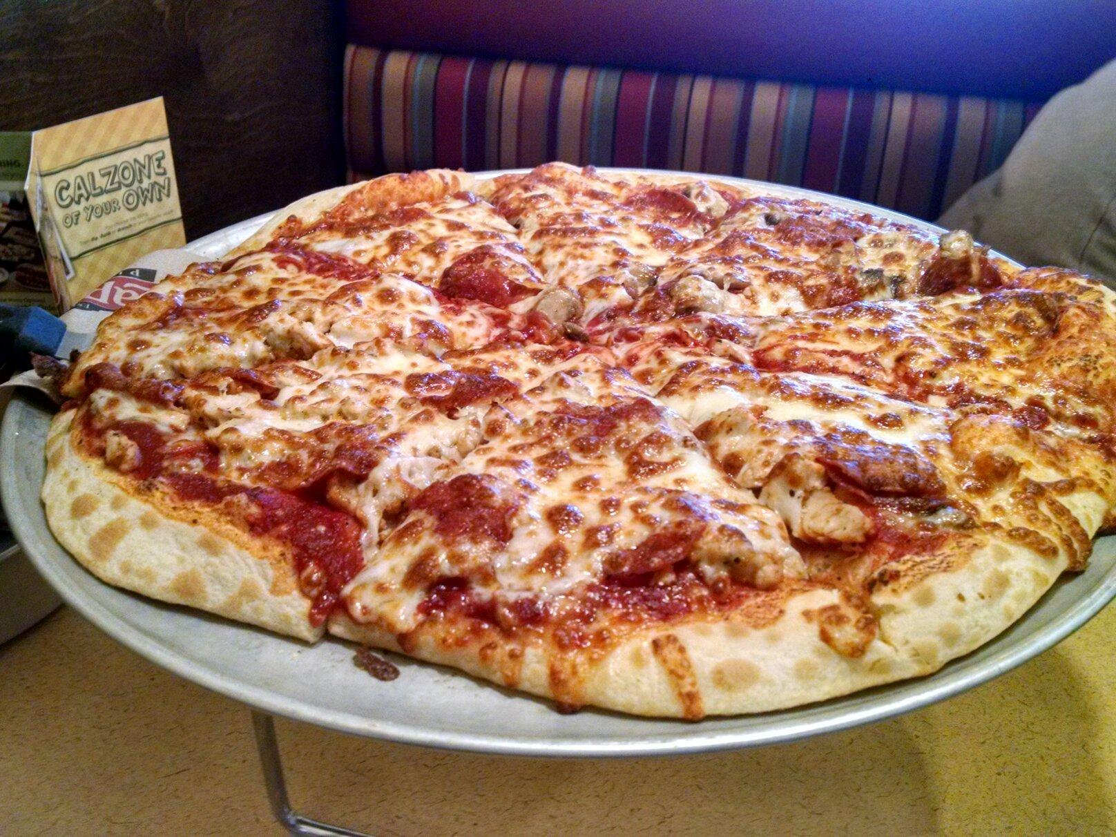 La rosa pizza sales