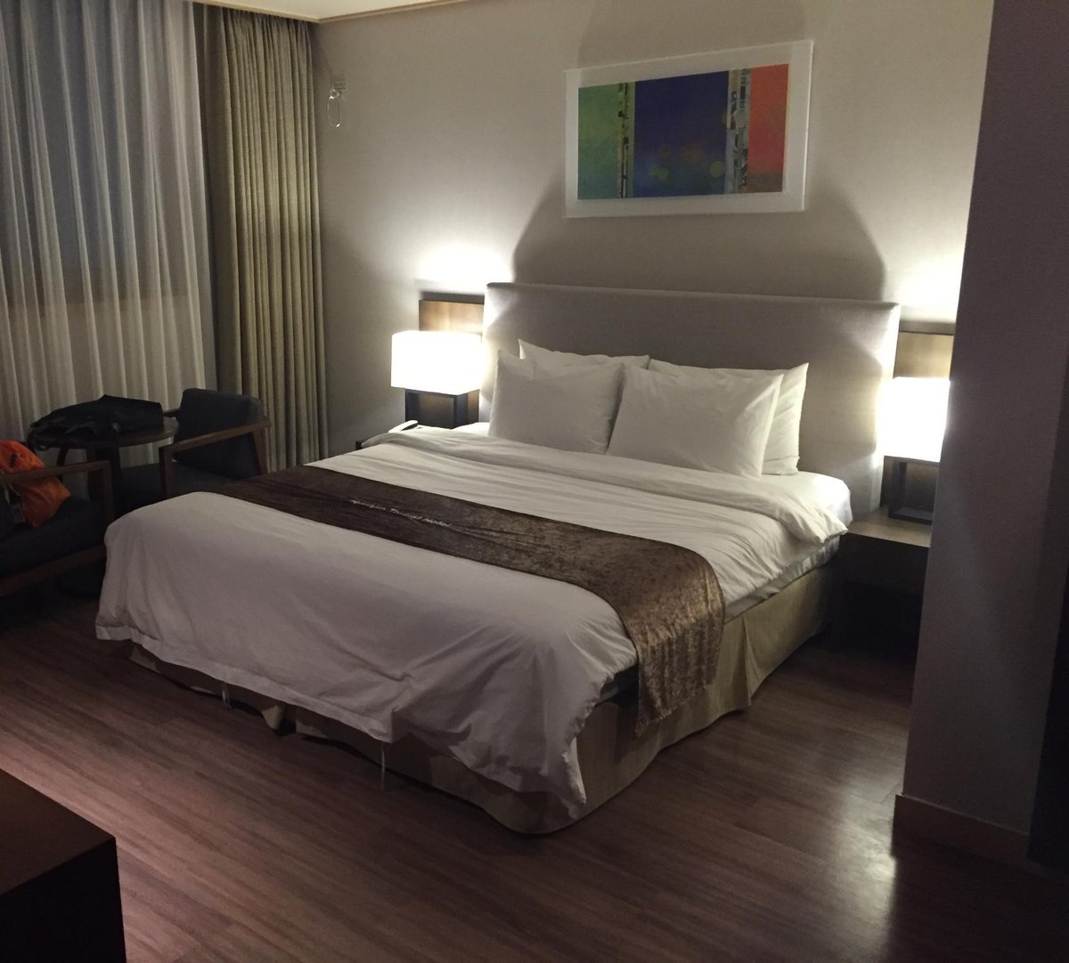 Donghae Hyunjin Tourist Hotel Rooms: Pictures & Reviews - Tripadvisor