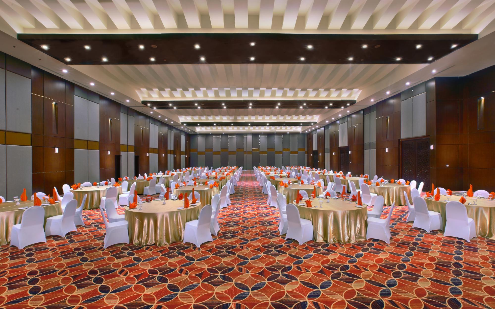 Hotel photo 1 of The Alana Hotel & Convention Center - Solo.