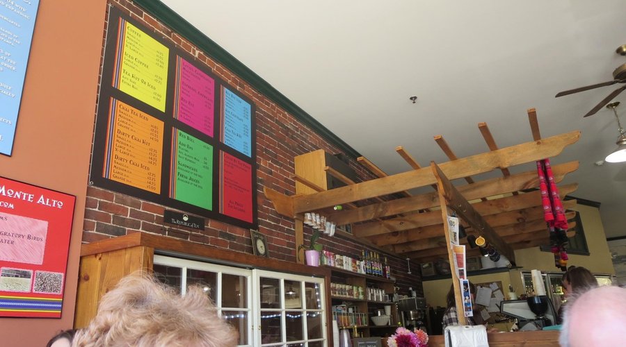 interesting pub/deli