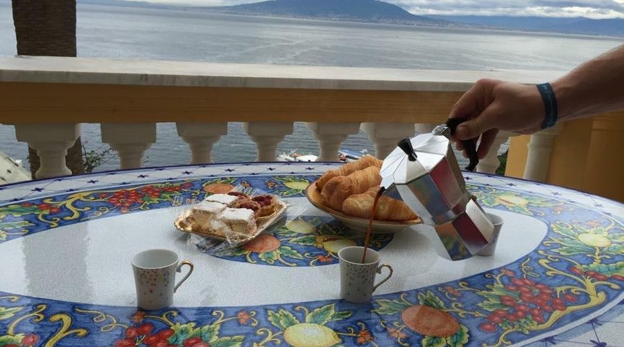 breakfast on il Faito terrace