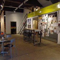 Hall con bar y Kiosco