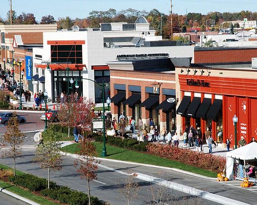 10 Local Shopping Spots in Indianapolis - Spend a Day at a Mall or in a  Neighborhood Featuring Local Shops – Go Guides
