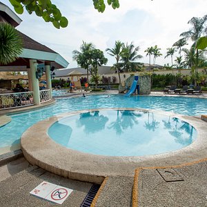 The Pool at the Waterfront Cebu City Hotel & Casino