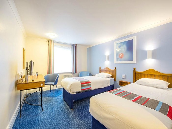 Travelodge Cardiff Airport: Your Ultimate Stay Guide