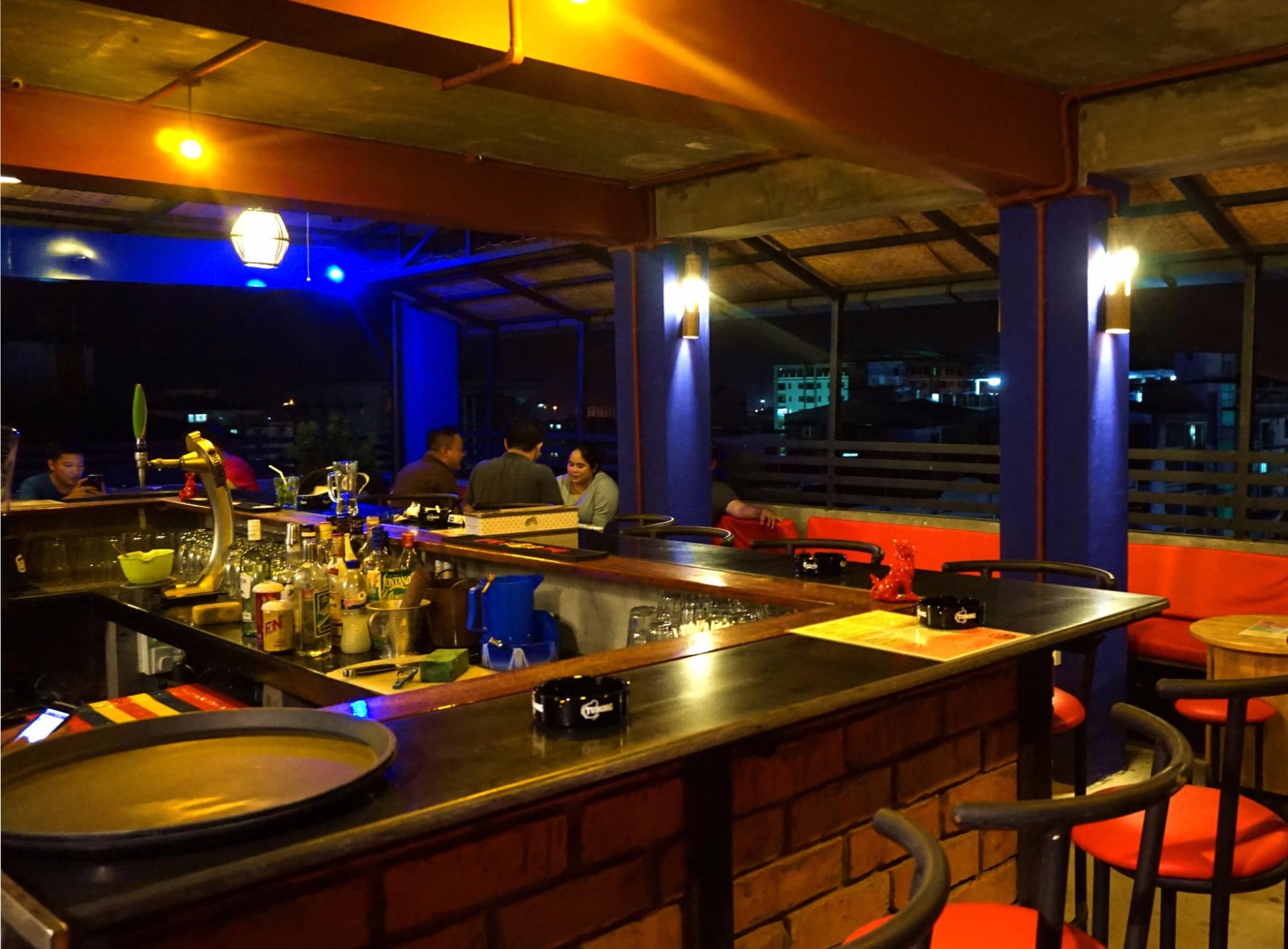 YAMA HOTEL & ROOFTOP BAR by null