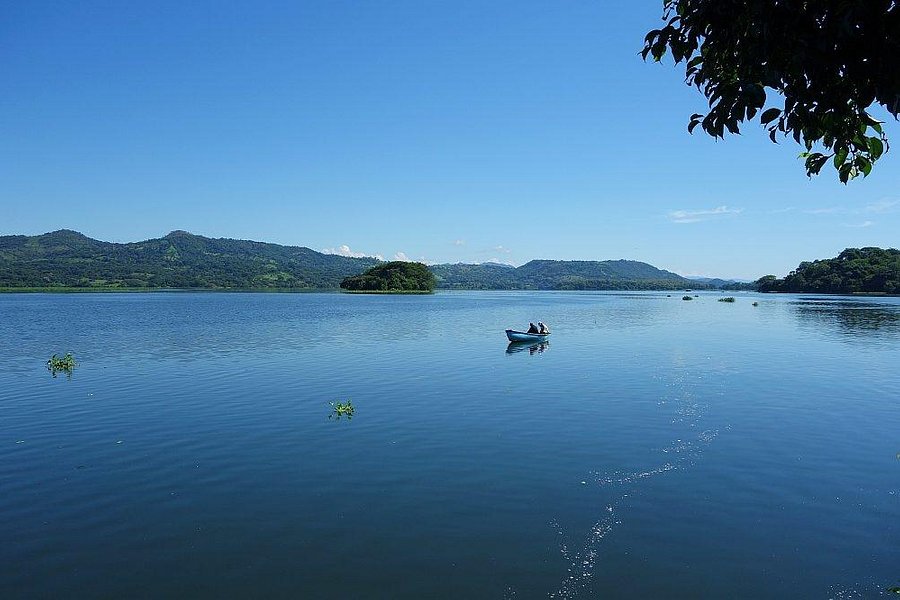 Lake Suchitlan image