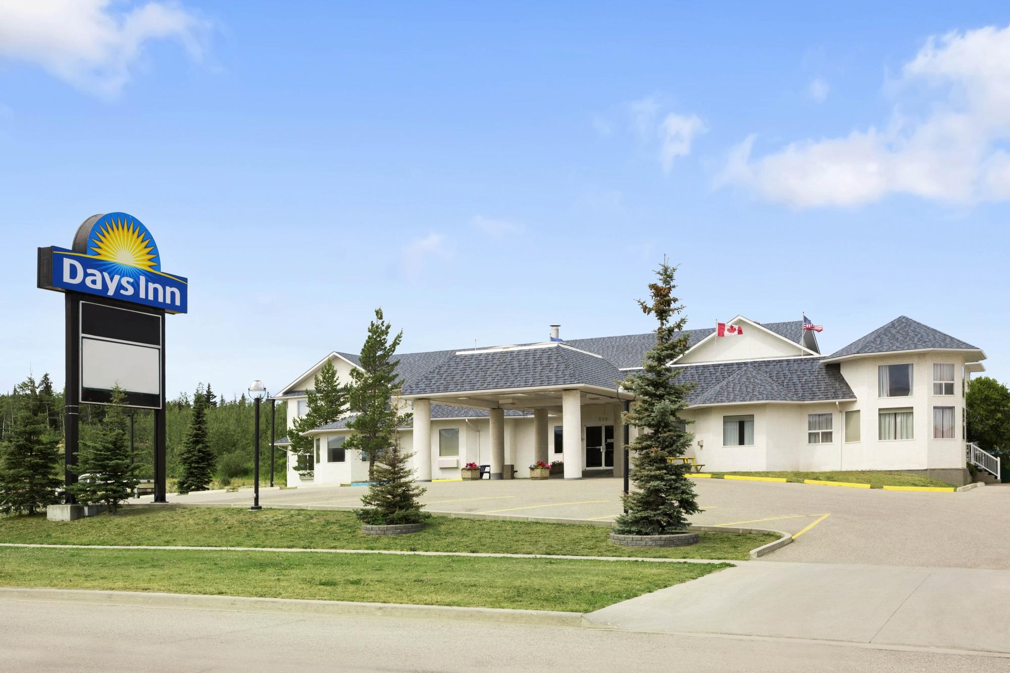 DAYS INN BY WYNDHAM HINTON Updated 2024 Prices Hotel Reviews Alberta   Days Inn Hinton 