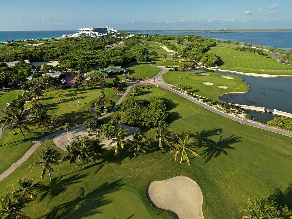 Iberostar Selection Cancún: Golf y elegancia en el Caribe