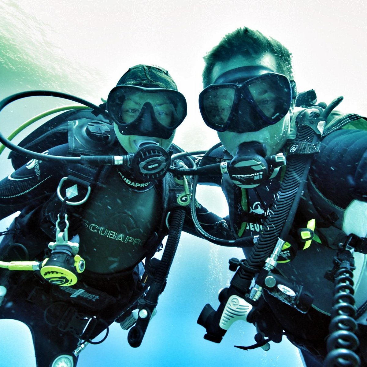 Diving Solo: Yes or No?