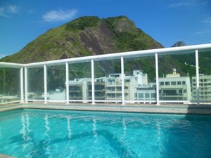 Piscina e praia