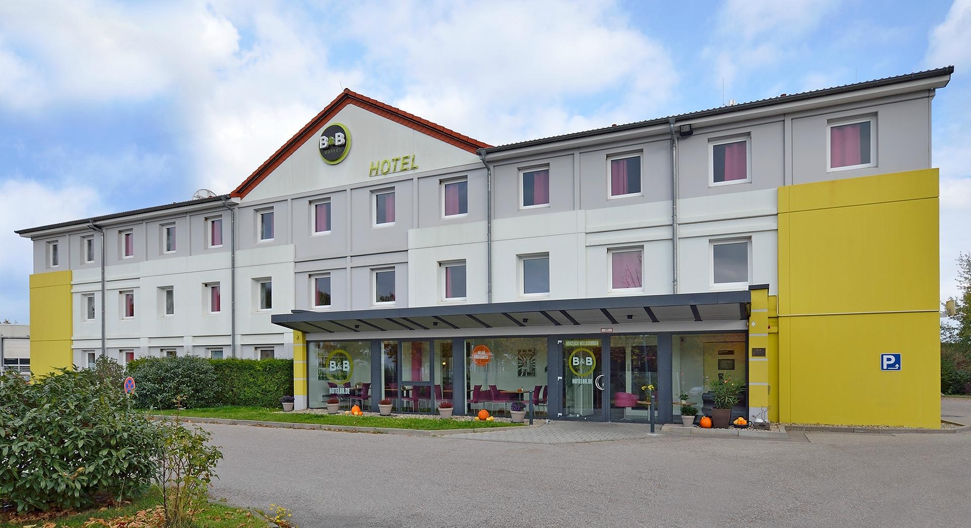 B&B HOTEL INGOLSTADT - Prices & Reviews (Germany)