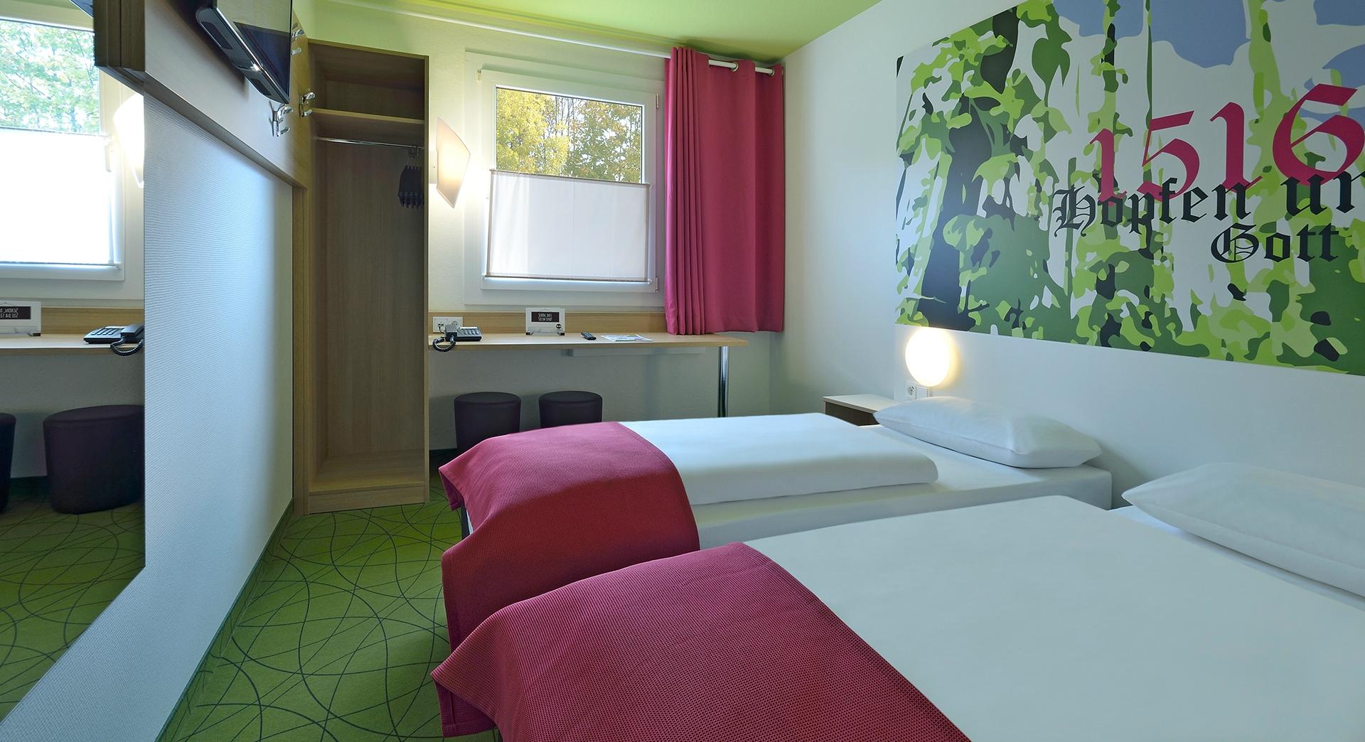 B&B HOTEL INGOLSTADT (Ingolstadt, Duitsland) - Foto's, Reviews En ...