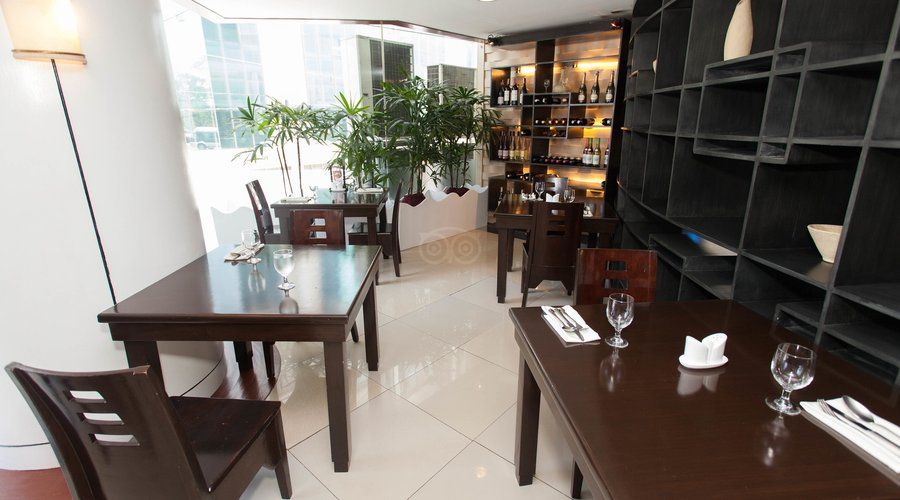 Manuel's at the Cebu Parklane International Hotel