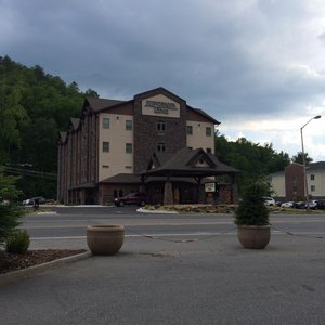 Stonebrook Lodge, Cherokee, NC