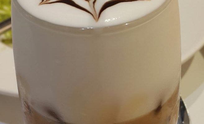 Iced hazelnut latte