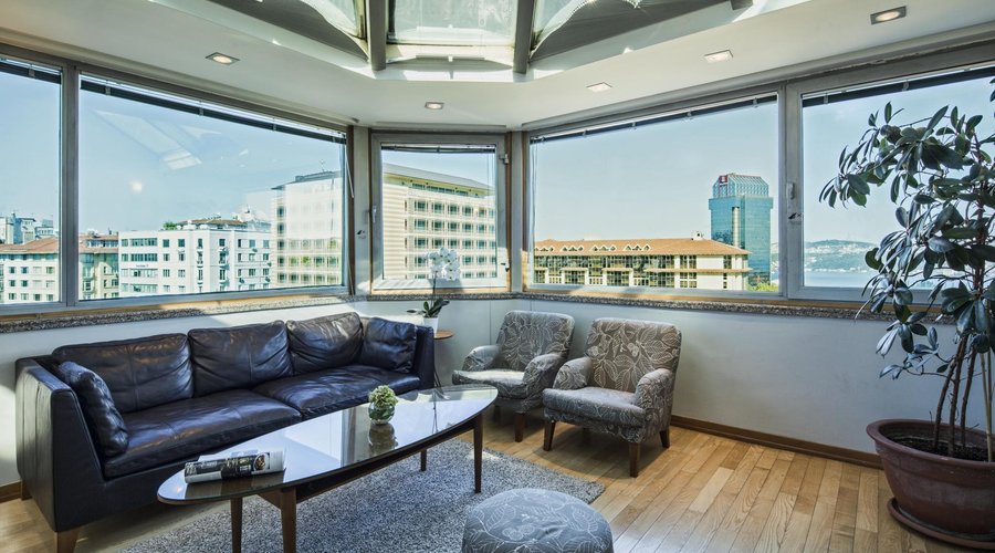 Penthouse Suite