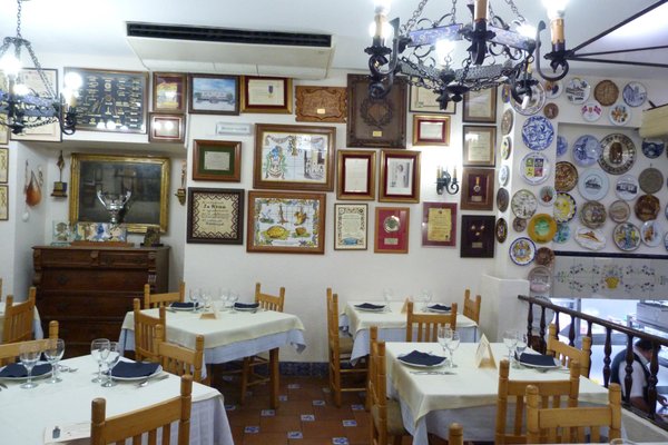 Lobster Fideuá - Picture of Gran Azul, Valencia - Tripadvisor