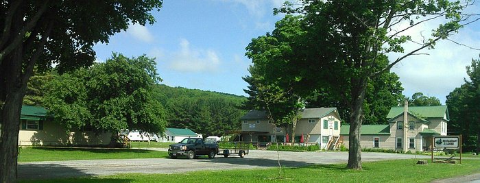 TOWPATH LODGE - Inn Reviews (Turin, NY)